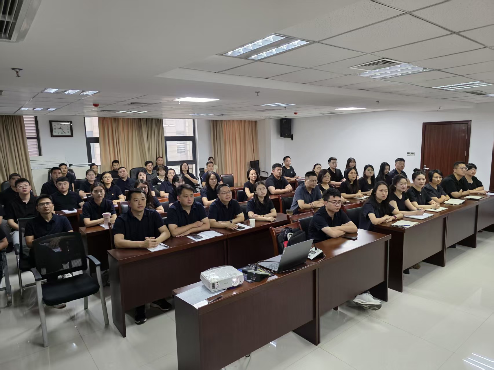 9.3阅兵2.jpg 9.3阅兵2.jpg